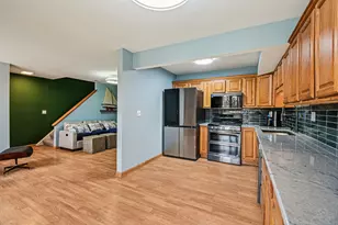 67 Woodhills Bay Rd, Fox Lake, IL 60020 - Photo 9