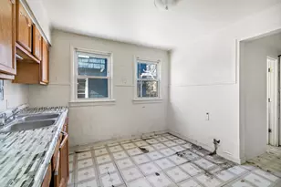 1295 E Merchant St, Kankakee, IL 60901 - Photo 11