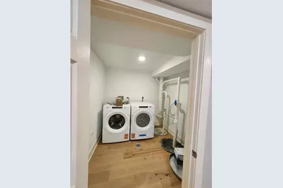 6321 S Eberhart Avenue #G, Chicago, IL 60637 - Photo 19