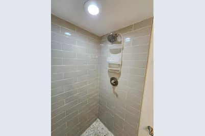 6321 S Eberhart Avenue #G, Chicago, IL 60637 - Photo 11