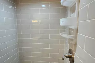 6321 S Eberhart Ave, Chicago, IL 60637 - Photo 9