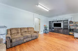 1333 Willow Ave, Des Plaines, IL 60016 - Photo 5