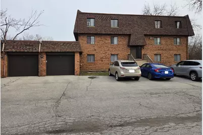 3360 184th Street #1E, Homewood, IL 60430 - Photo 1