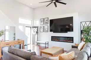 1251 S Pleasant Hill, Waukegan, IL 60085 - Photo 5