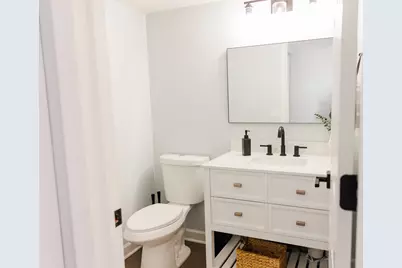 1251 S Pleasant Hill, Waukegan, IL 60085 - Photo 9