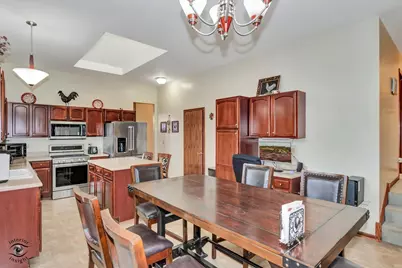 18154 Bettenhausen Drive, Tinley Park, IL 60487 - Photo 7