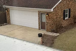 1307 Caton Ave, Joliet, IL 60435 - Photo 45