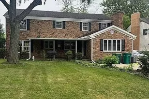 1307 Caton Ave, Joliet, IL 60435 - Photo 3