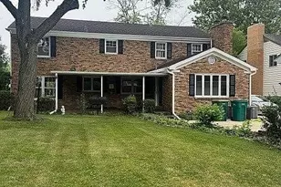 1307 Caton Ave, Joliet, IL 60435 - Photo 3