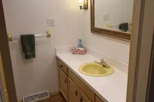 1307 Caton Ave, Joliet, IL 60435 - Photo 15