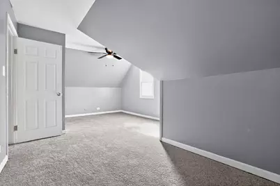 10417 W Palmer Avenue, Melrose Park, IL 60164 - Photo 17