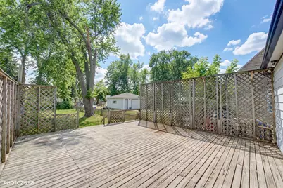 10417 W Palmer Avenue, Melrose Park, IL 60164 - Photo 27