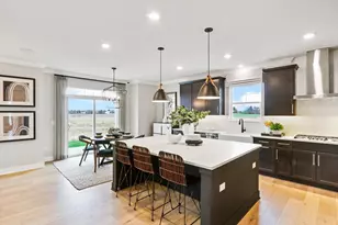 74 Hawthorn Rdg Dr, Hawthorn Woods, IL 60047 - Photo 9