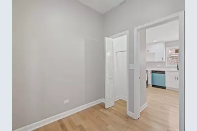 8613 S Colfax Avenue, Chicago, IL 60617 - Photo 13