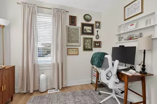 102 E 56th St, Westmont, IL 60559 - Photo 13