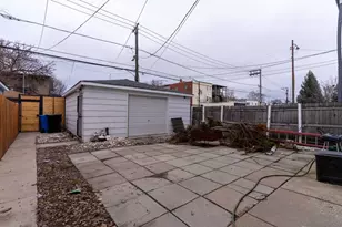 3402 W Lexington St, Chicago, IL 60624 - Photo 21