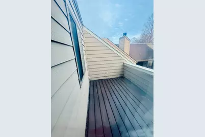 3349 Beacon Street #39, North Chicago, IL 60064 - Photo 11