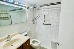 3349 Beacon St, North Chicago, IL 60064 - Photo 13