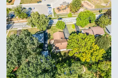 316 Sycamore Drive, Naperville, IL 60540 - Photo 33