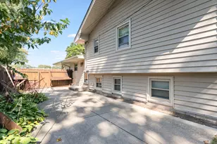 316 Sycamore Dr, Naperville, IL 60540 - Photo 25