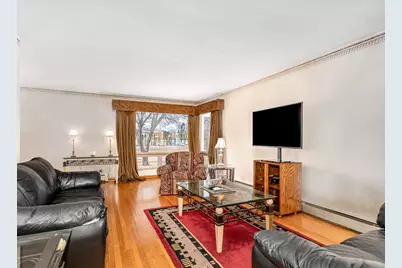 316 Sycamore Drive, Naperville, IL 60540 - Photo 3