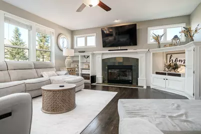 422 Maple Leaf Lane, Poplar Grove, IL 61065 - Photo 13