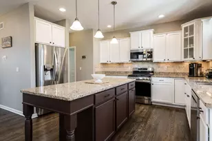 422 Maple Leaf Ln, Poplar Grove, IL 61065 - Photo 21