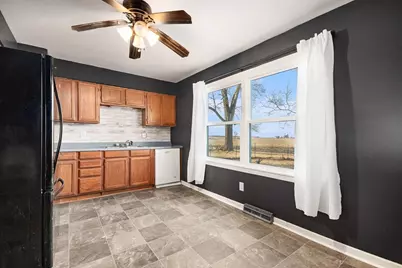 9021 Rt. 52, Newark, IL 60541 - Photo 7