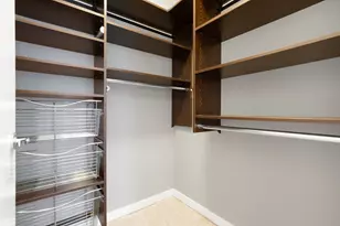 653 N Kingsbury St, Chicago, IL 60654 - Photo 11