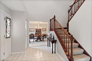 1200 Deep Woods Dr, Elgin, IL 60120 - Photo 3