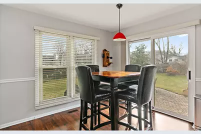 1200 Deep Woods Drive, Elgin, IL 60120 - Photo 15