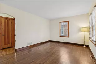 652 E Prairie Ave, Des Plaines, IL 60016 - Photo 9