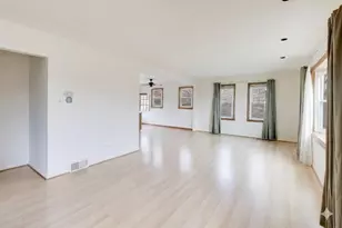 23576 N Melody Ln, Lake Zurich, IL 60047 - Photo 3