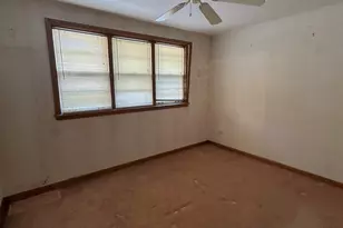 2000 Parkside Dr, Park Ridge, IL 60068 - Photo 7