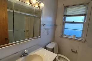 2000 Parkside Dr, Park Ridge, IL 60068 - Photo 9