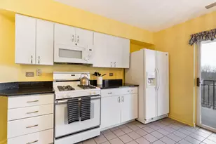 3100 Lexington Ln, Glenview, IL 60026 - Photo 11