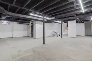 297 E Lakeview Ave, Round Lake Beach, IL 60073 - Photo 41