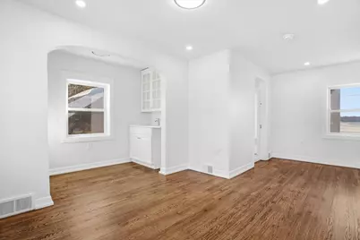 297 E Lakeview Avenue, Round Lake Beach, IL 60073 - Photo 37