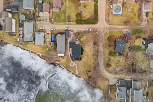 297 E Lakeview Ave, Round Lake Beach, IL 60073 - Photo 55