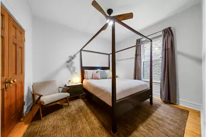 1447 W Rosemont Avenue #1, Chicago, IL 60660 - Photo 9