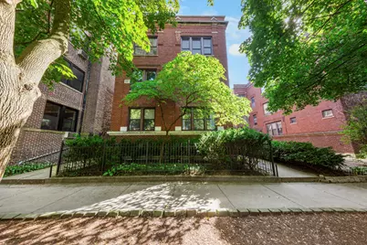 1447 W Rosemont Avenue #1, Chicago, IL 60660 - Photo 1