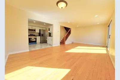 221 Monroe Road, Bolingbrook, IL 60440 - Photo 5