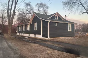 14135 Lincoln Ave, Dolton, IL 60419 - Photo 3