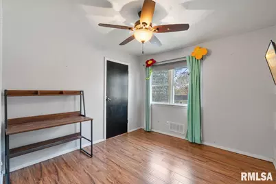 337 5th Street Court, Silvis, IL 61282 - Photo 33