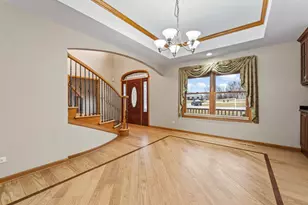 9N954 Heatherington Pl, Elgin, IL 60124 - Photo 7