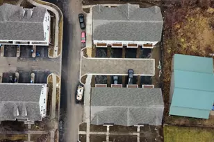 180 Eli Ct, Des Plaines, IL 60016 - Photo 3