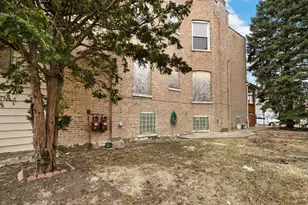 912 N Latrobe Ave, Chicago, IL 60651 - Photo 5