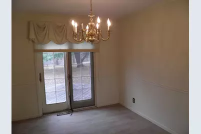 2264 Ridgeview Drive, Muscatine, IA 52761 - Photo 13