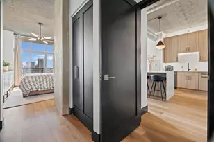 700 N Larrabee St, Chicago, IL 60654 - Photo 11