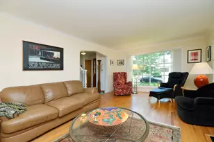 319 Wesley Ave, Evanston, IL 60202 - Photo 11